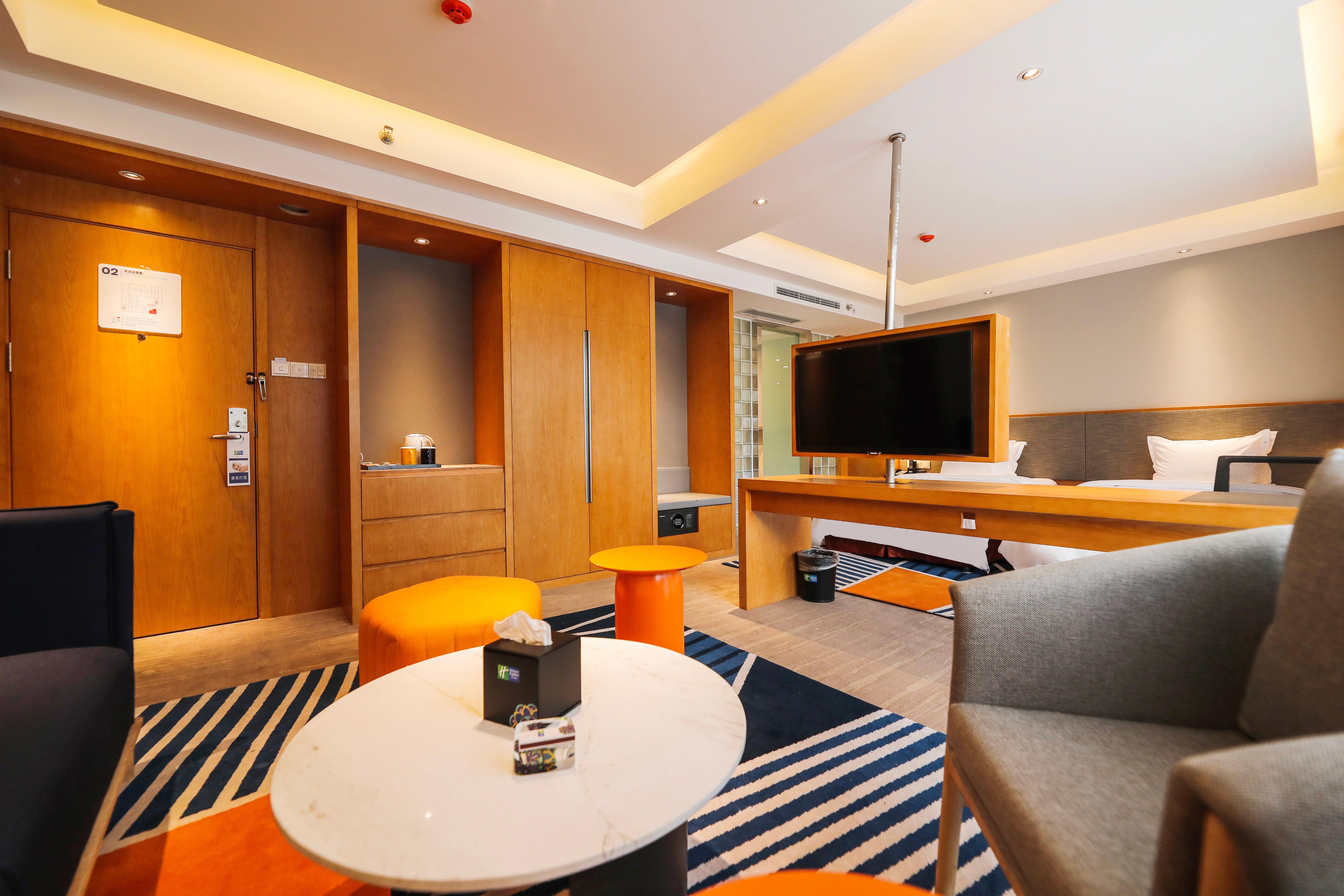 Holiday Inn Express Daocheng Yading, An Ihg Hotel Exterior foto